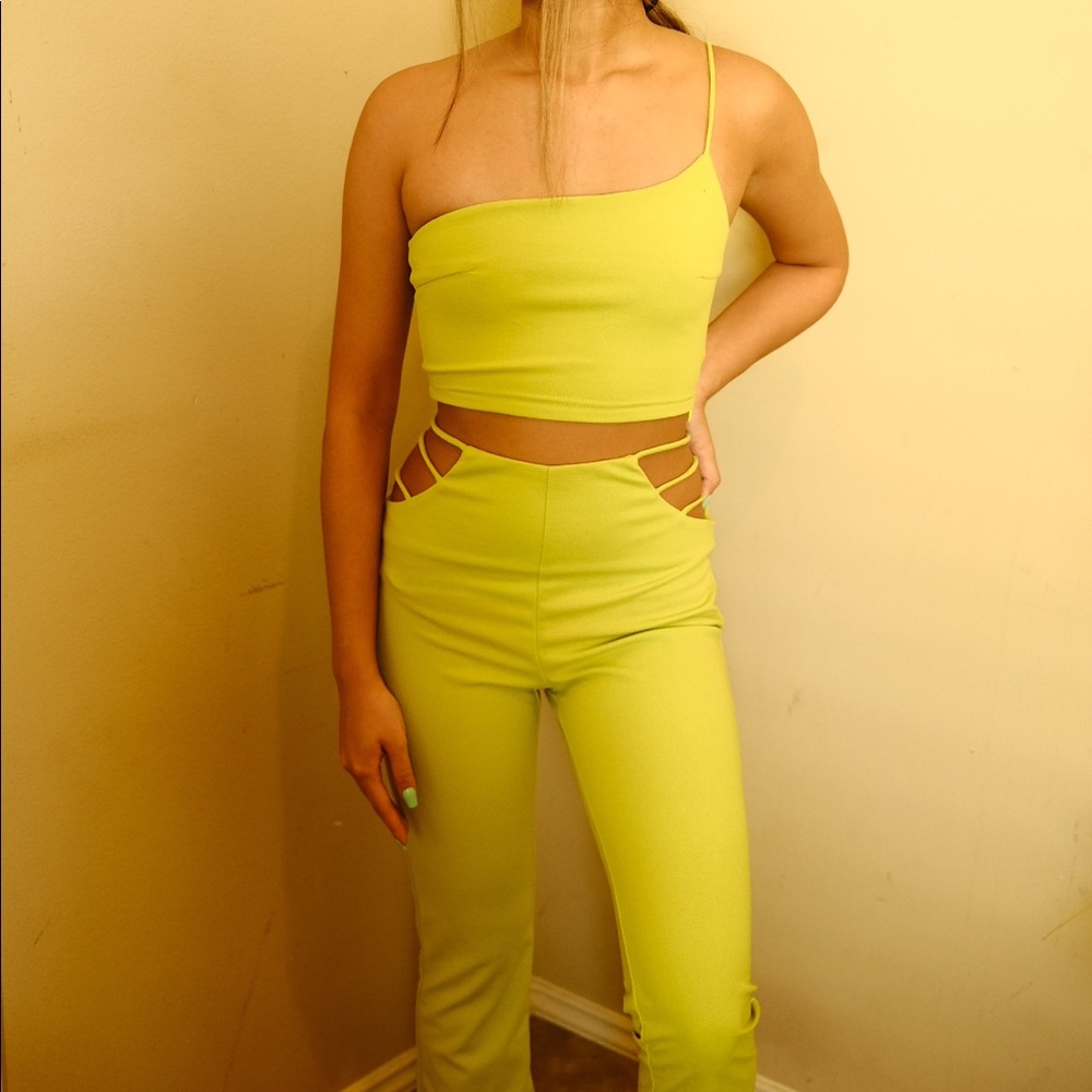 Matching set crop top